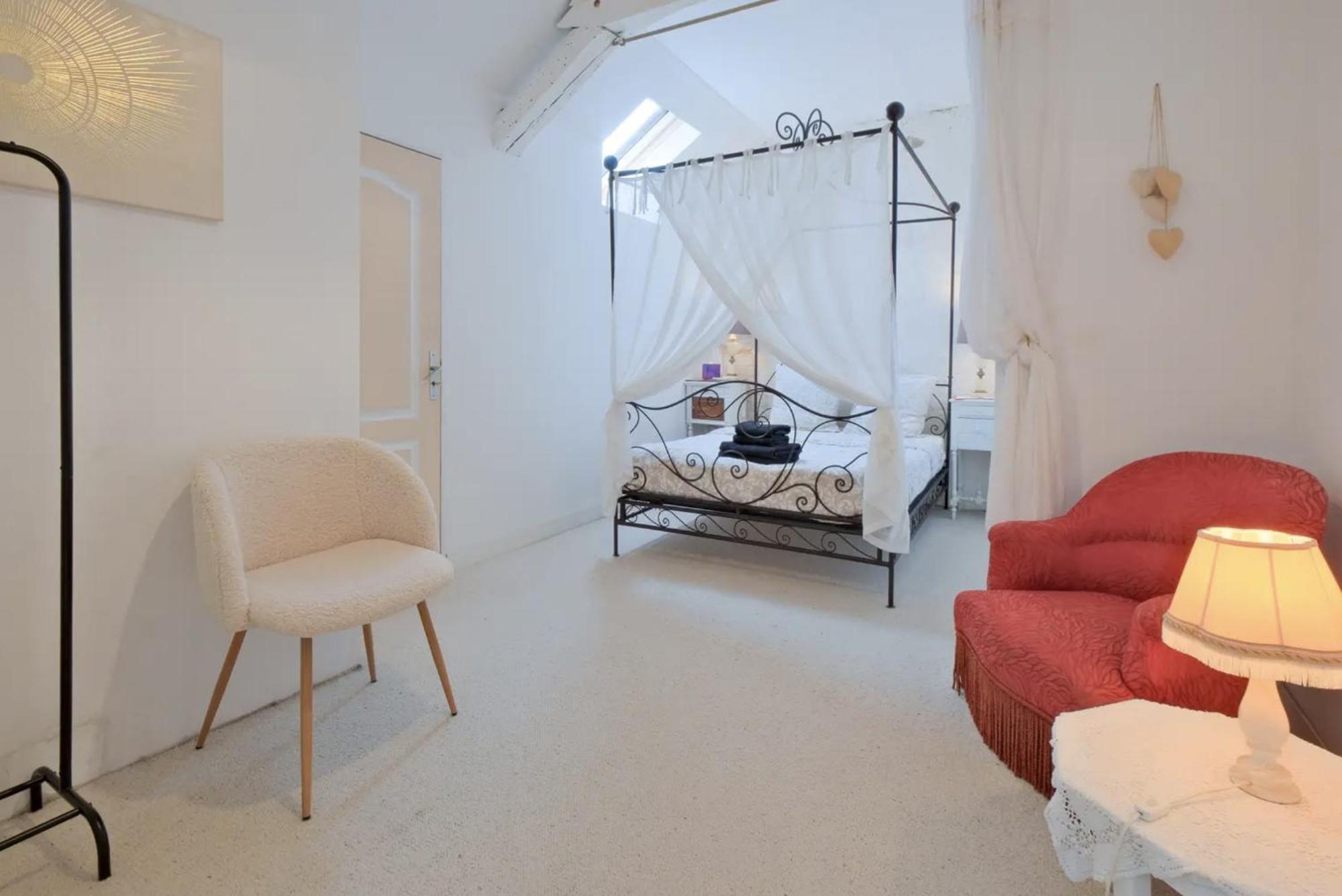 La Maison B - L'Auberge Autonome Au Charme Vintage Бержерак Екстер'єр фото